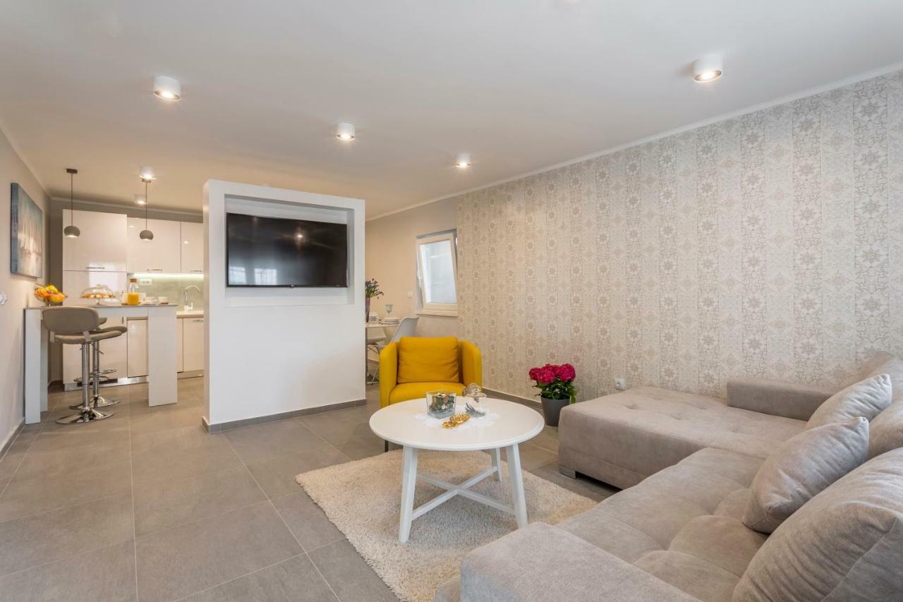 Luxury Apartment Beyond Stobreč Extérieur photo